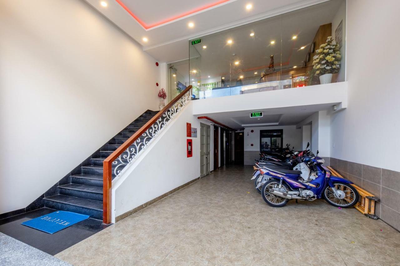 Oyo 227 Trang Anh Hotel Nha Trang Exteriör bild